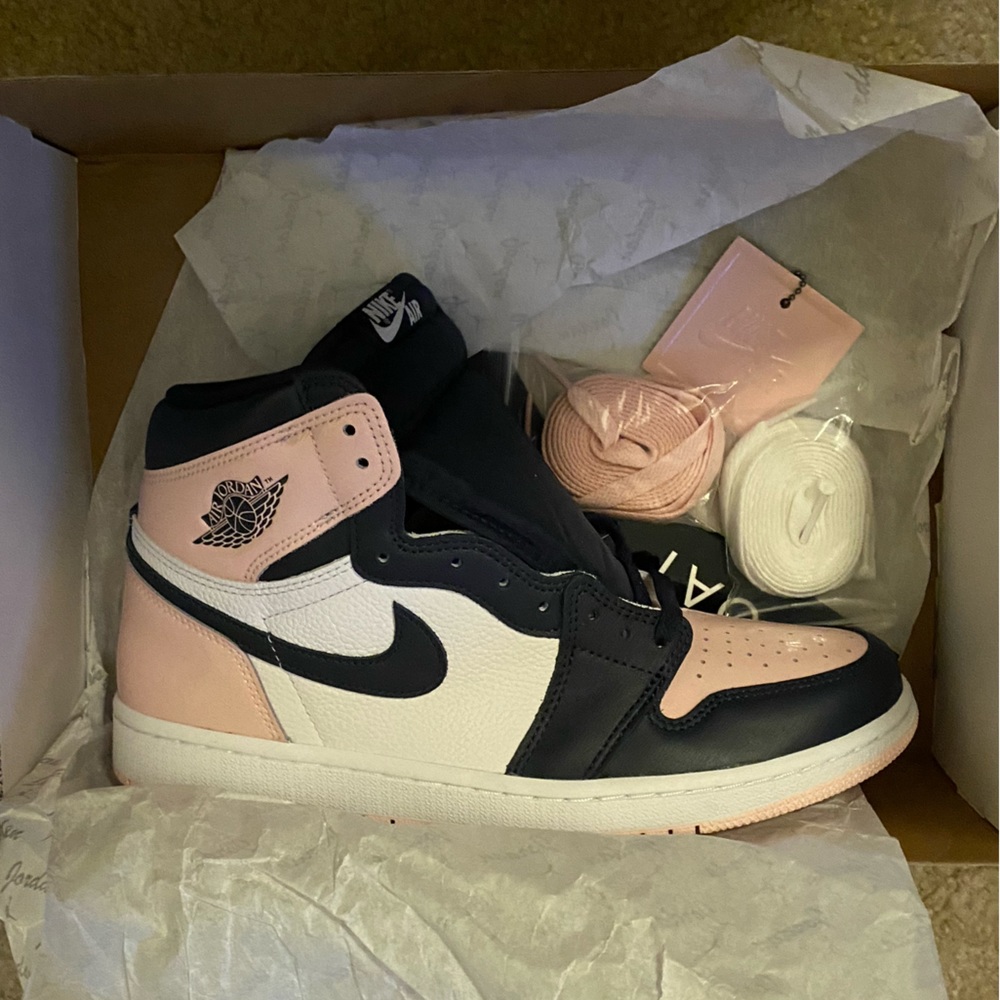 Jordan 1 Retro High OG Women - Picture 4 of 4